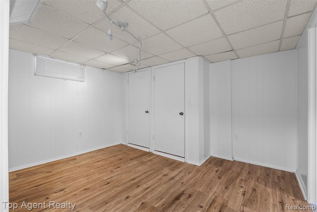 4948 Howe Road, Wayne, MI 48184 — Photo 25