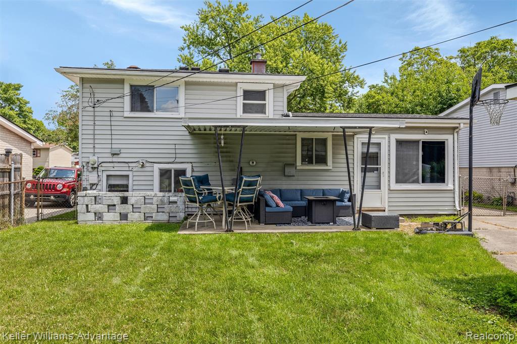 9428 Oak Street, Taylor, MI 48180 — Photo 28