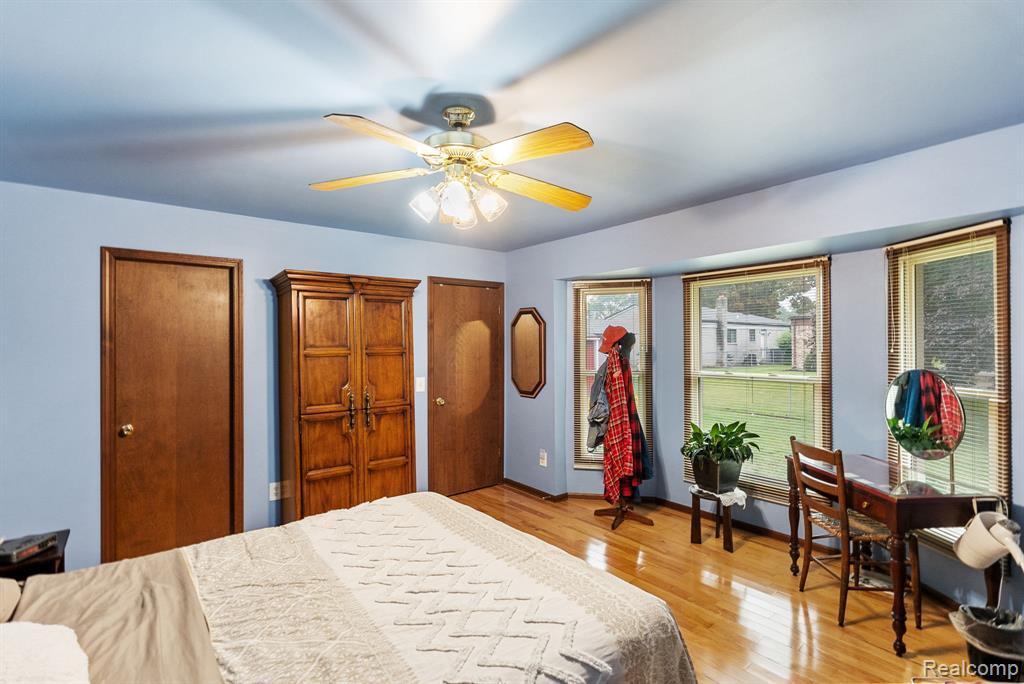42917 Freeport Drive, Sterling Heights, MI 48313 — Photo 23