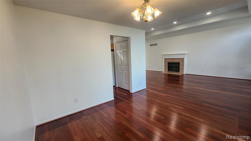 40201 RIVERBEND Drive, Sterling Heights, MI 48310 — Photo 7