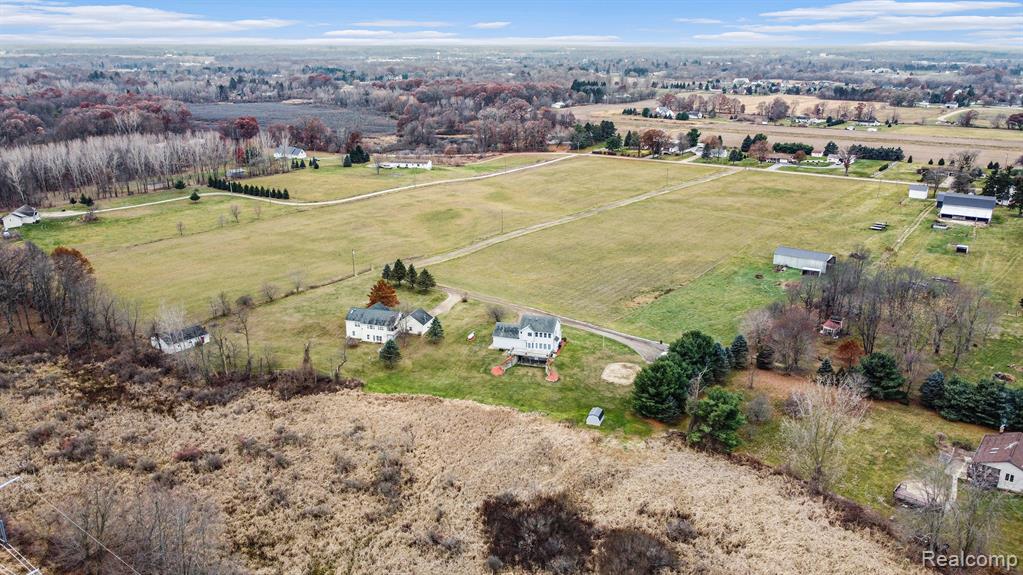 4850 Hogback Road, Fowlerville, MI 48836 — Photo 27