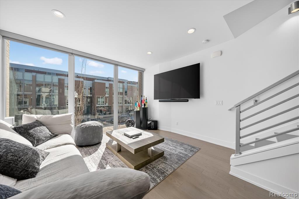 229 Alfred Street, Detroit, MI 48201 — Photo 12