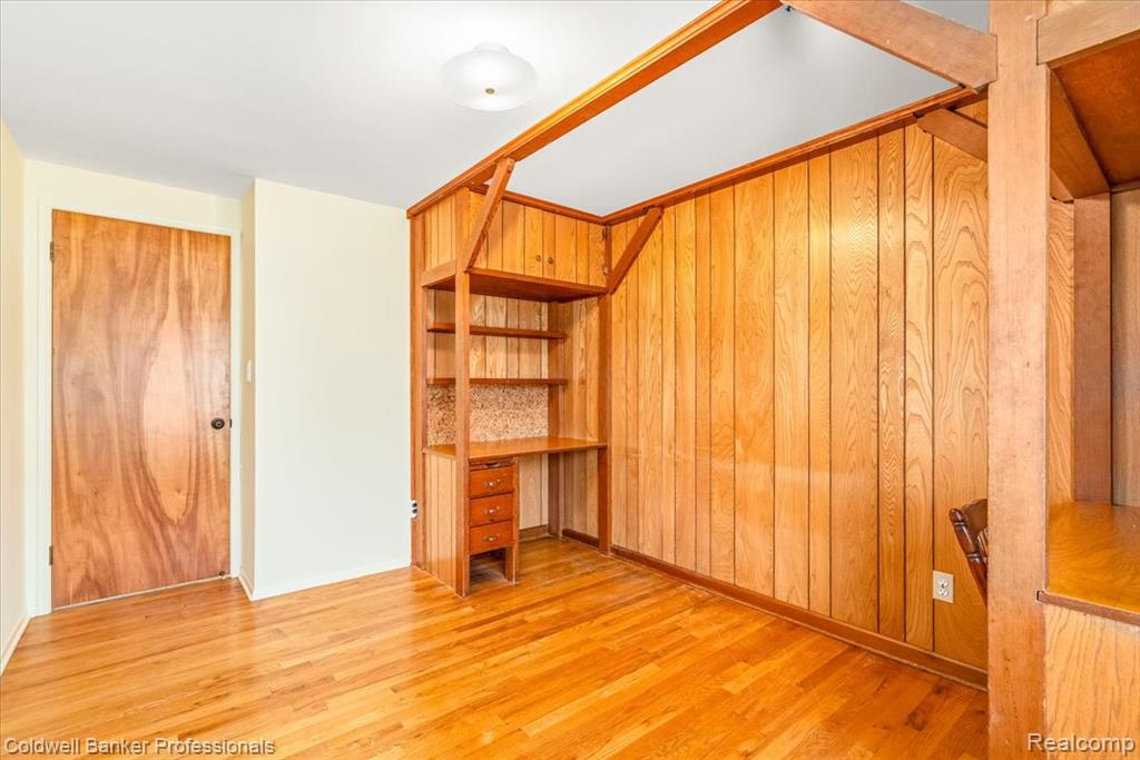 2648 Antietam Drive, Ann Arbor, MI 48105 — Photo 25