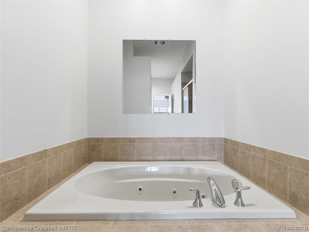 10822 Sparkling Waters Court, South Lyon, MI 48178 — Photo 36