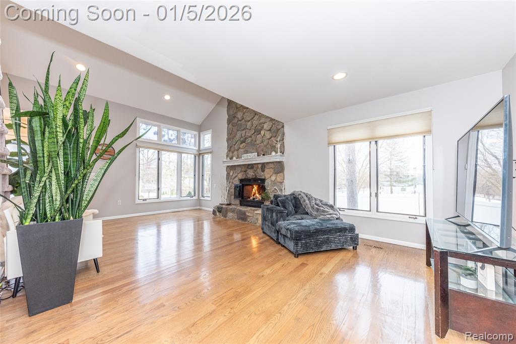 2526 Marchar Drive, Wolverine Lake, MI 48390 — Photo 29