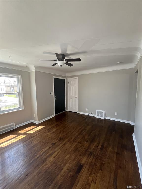 648 CLEVELAND Avenue, Lincoln Park, MI 48146 — Photo 3