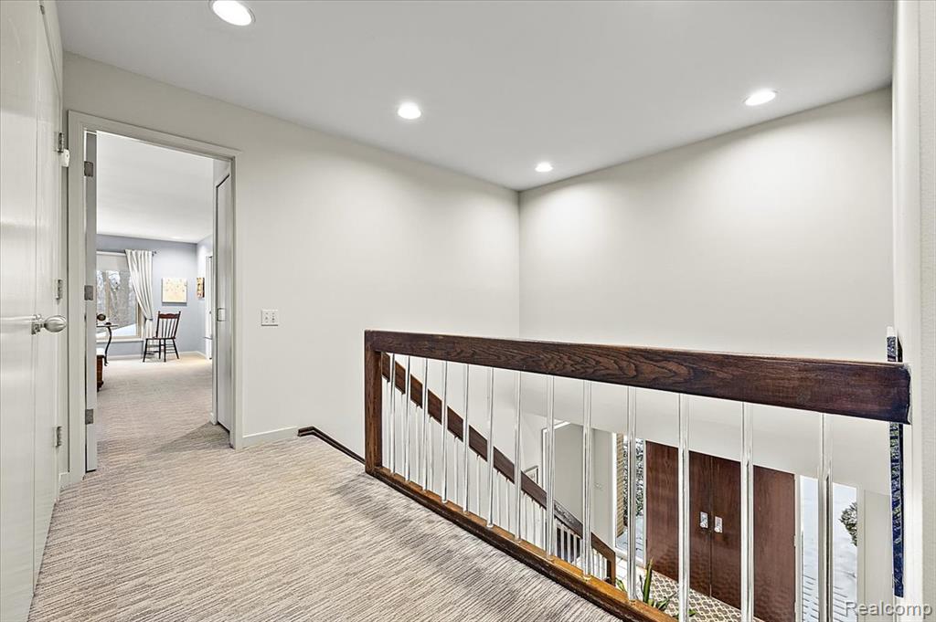 4539 Middleton Court, West Bloomfield, MI 48323 — Photo 17