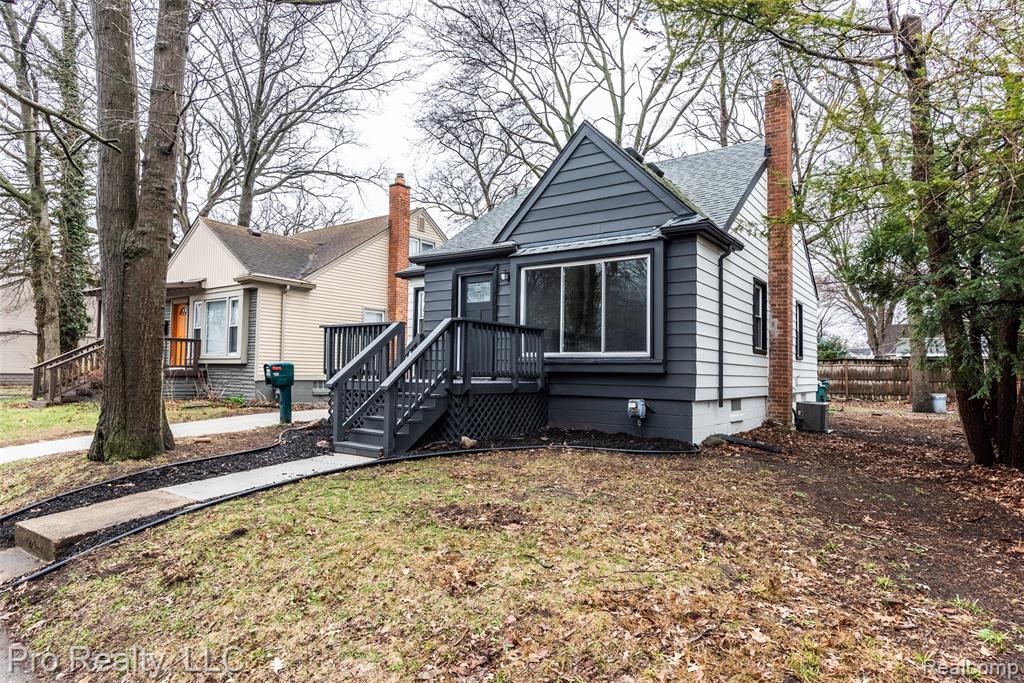 923 Gardendale Street, Ferndale, MI 48220 — Photo 2