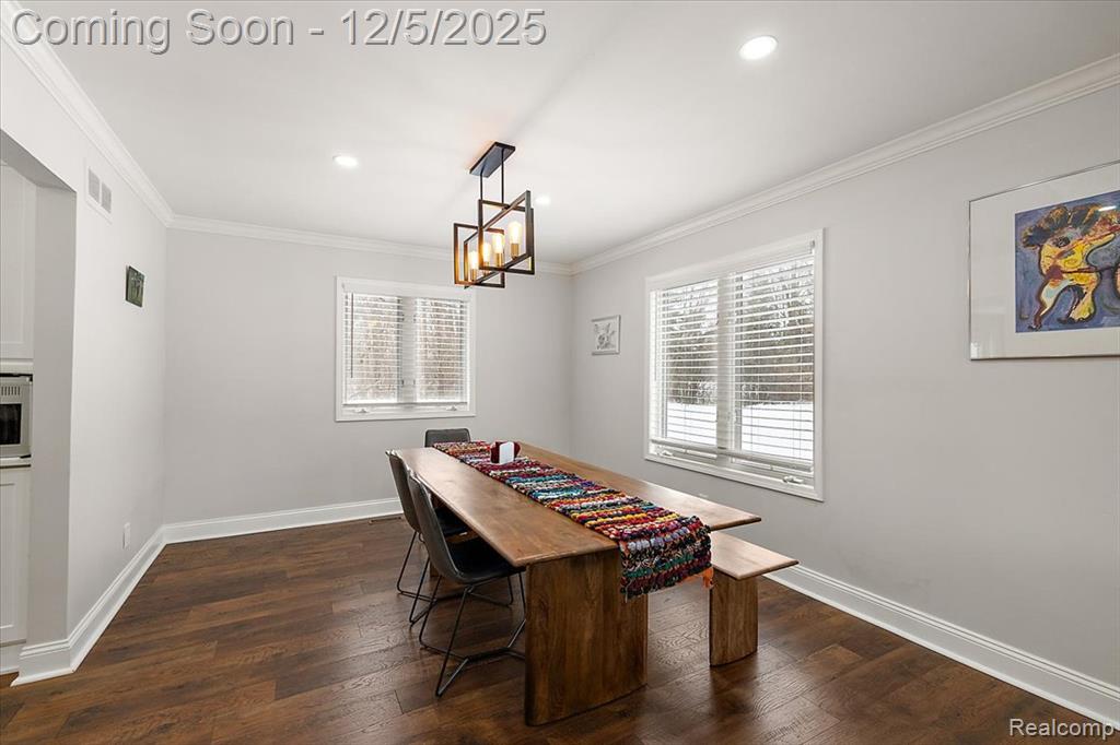 21622 Riverview Drive, Beverly Hills, MI 48025 — Photo 7