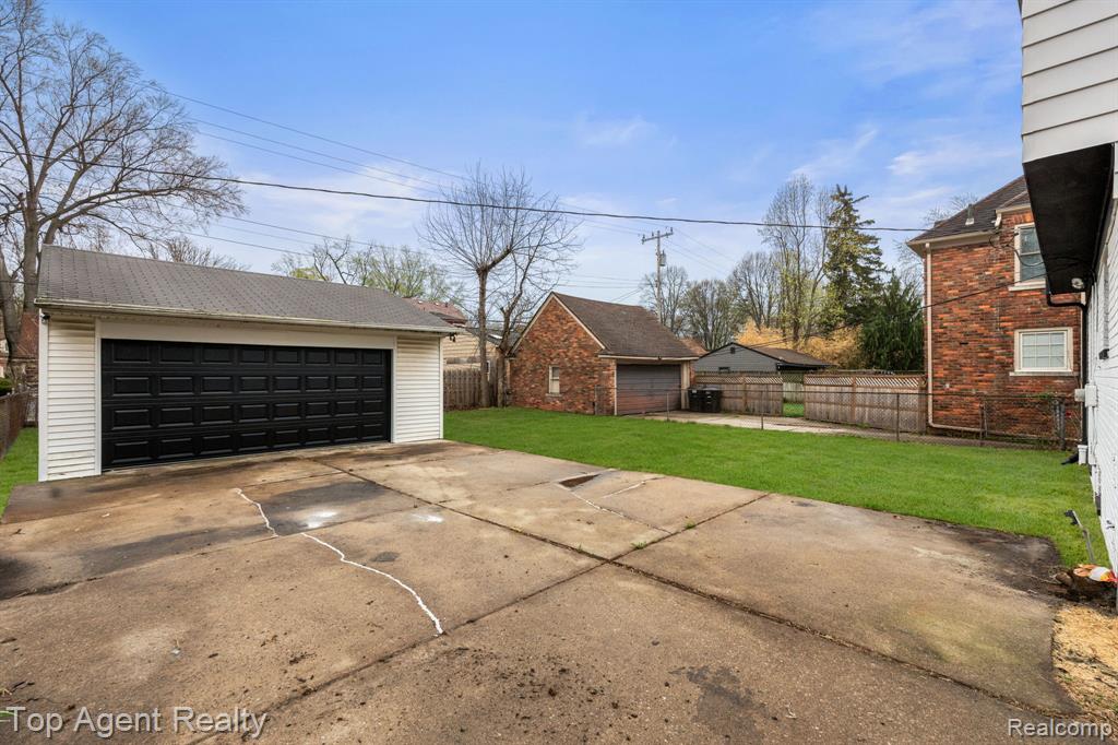 14840 Artesian Street, Detroit, MI 48223 — Photo 35