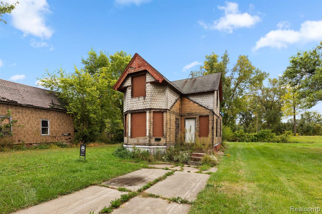 8864 Charlevoix St, Detroit, MI 48214 — Photo 11