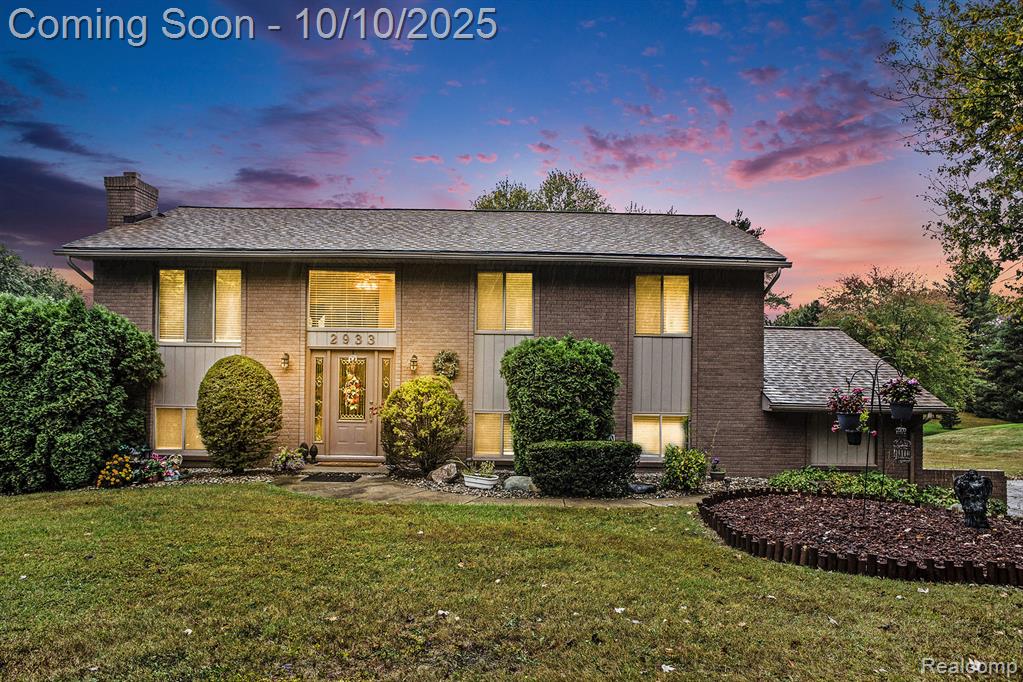 2933 Bullard Road, Hartland, MI 48353 — front exterior