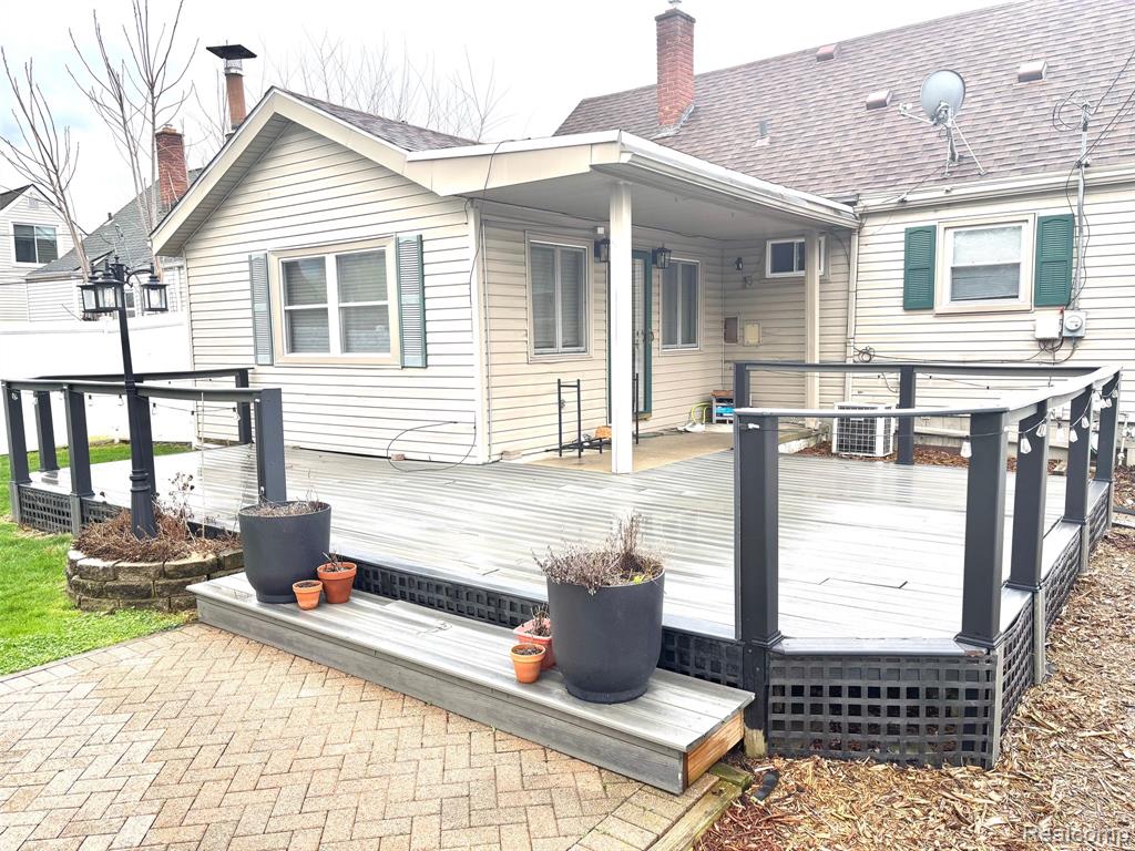 505 S Chocolay Avenue, Clawson, MI — Photo 28