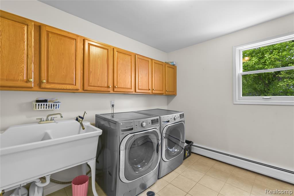 26060 Hidden Lane, Grosse Ile, MI 48138 — Photo 49