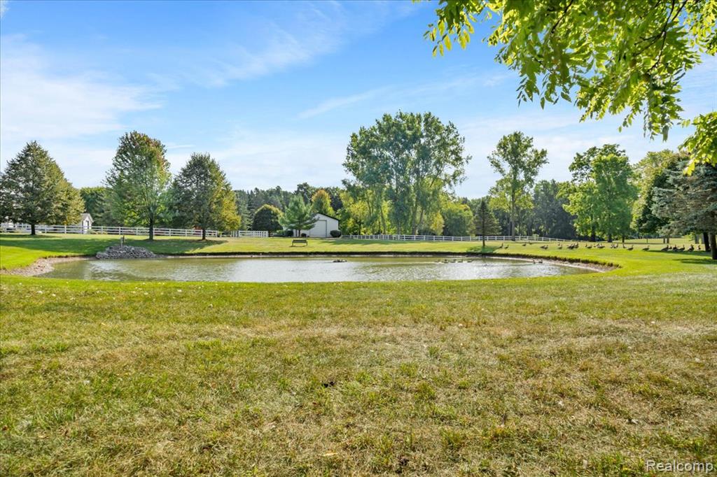 3305 Lakeville Road, Oxford, MI 48370 — Photo 8