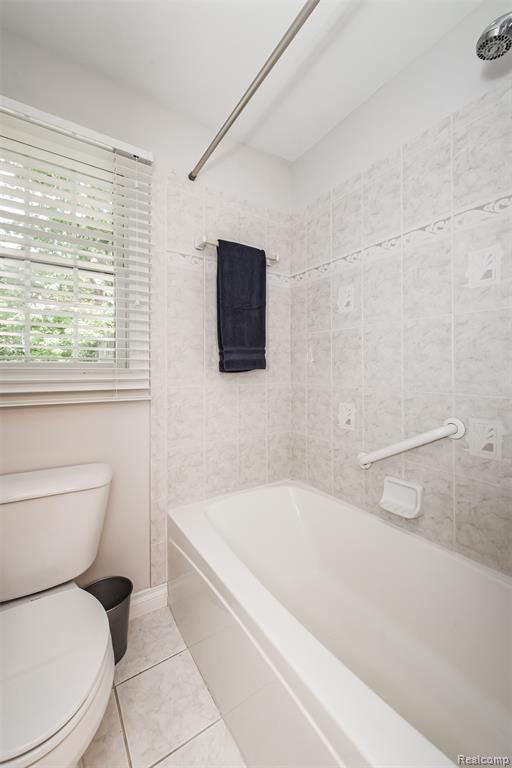 3376 Oak Park Drive, Saline, MI 48176 — Photo 44