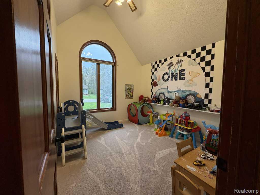 9038 Twin Oaks Court, Flushing, MI 48433 — Photo 11