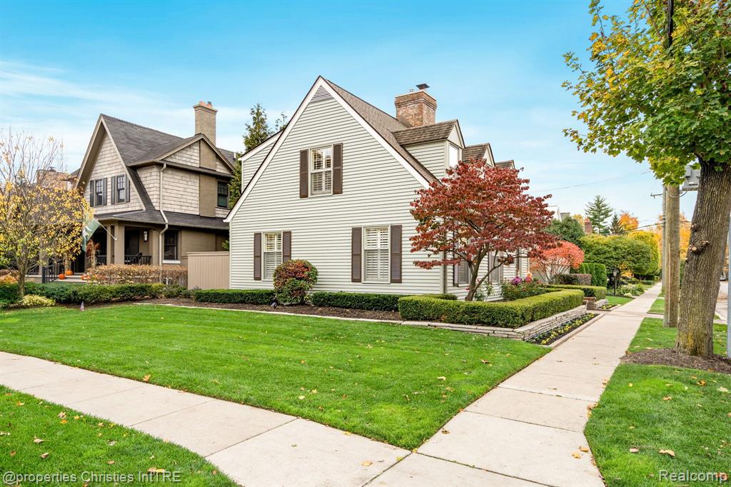 660 Woodland Street, Birmingham, MI 48009 — Photo 37