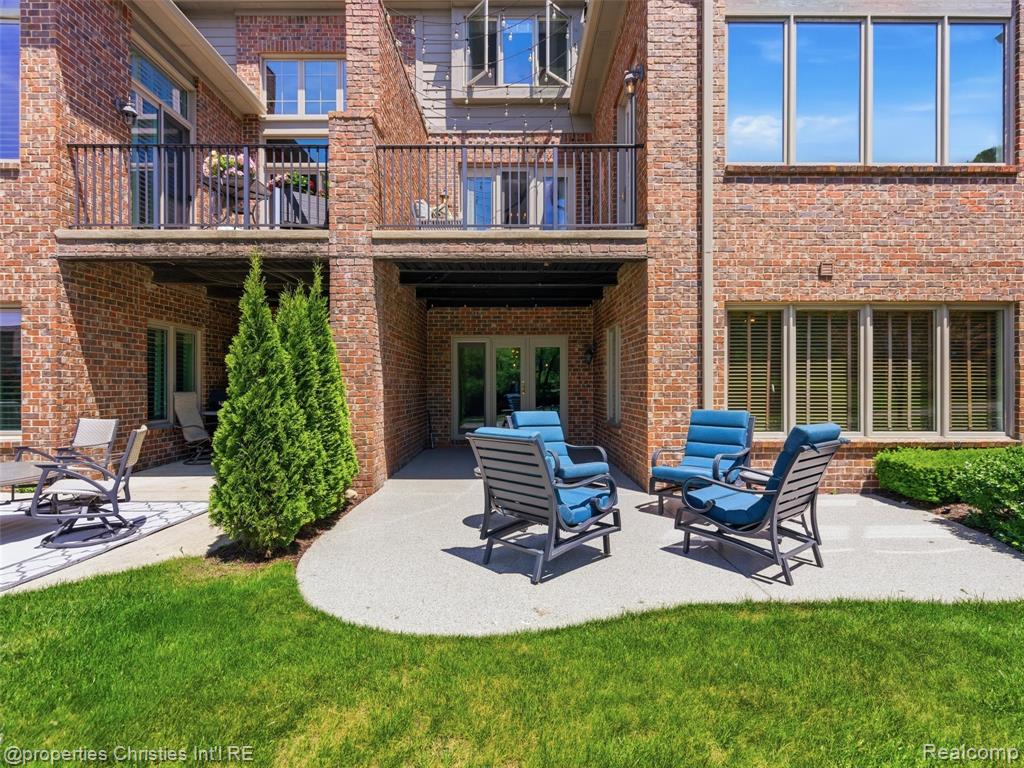 10822 Sparkling Waters Court, South Lyon, MI 48178 — Photo 60