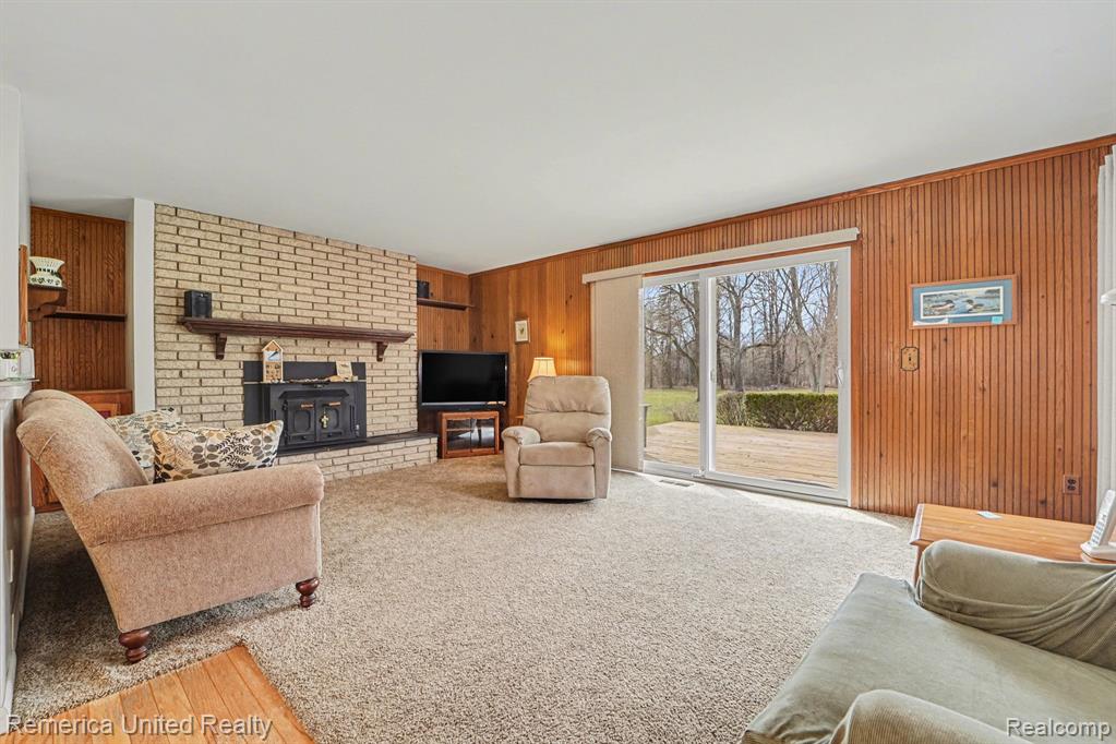 11796 Post Lane, South Lyon, MI 48178 — Photo 6