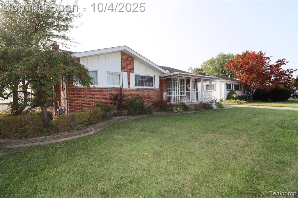 939 Deering Street, Garden City, MI — Photo 29