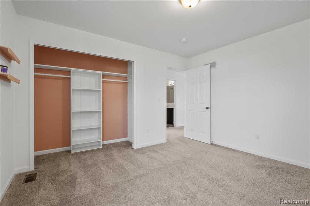 8249 Starina Court, Brighton, MI 48116 — Photo 18