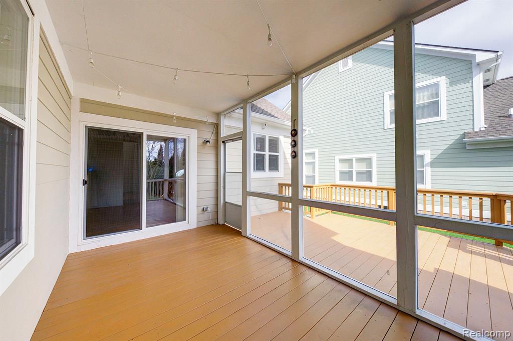 42551 Whitman Way, Novi, MI 48377 — Photo 33