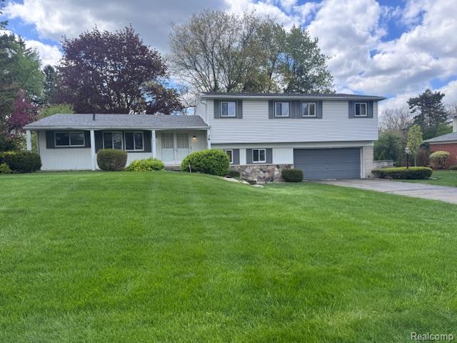 2712 Rambling Way, Bloomfield Hills, MI 48302 — Photo 2