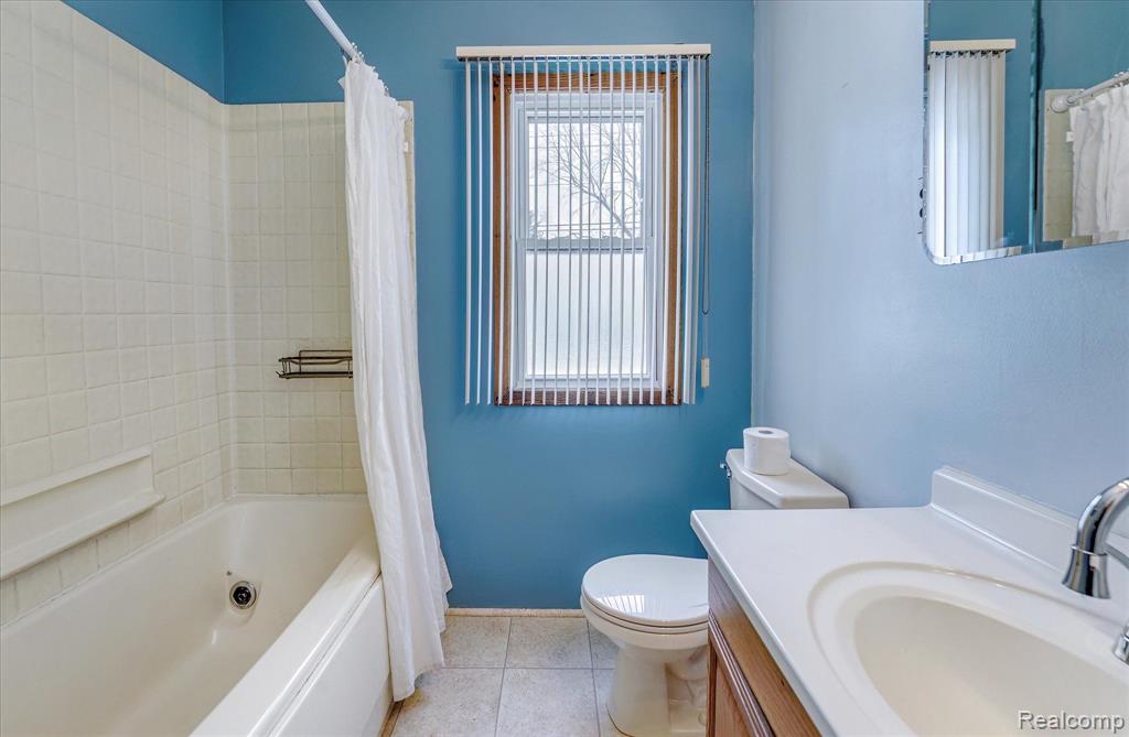 46630 HULING Street, Utica, MI 48317 — Photo 30