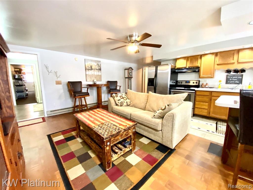5161 Parker Road, Fort Gratiot, MI 48059 — Photo 37