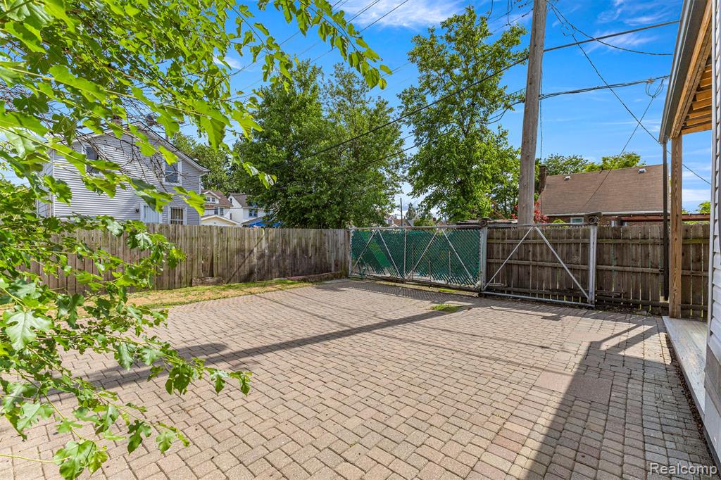 8889 Lane Street, Detroit, MI 48209 — Photo 32