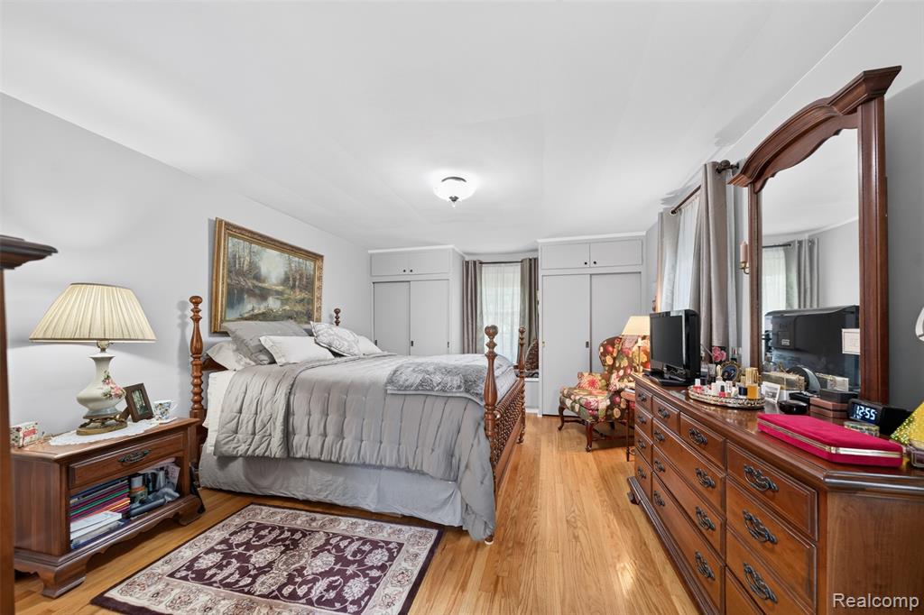 18577 San Jose Boulevard, Lathrup Village, MI 48076 — Photo 17