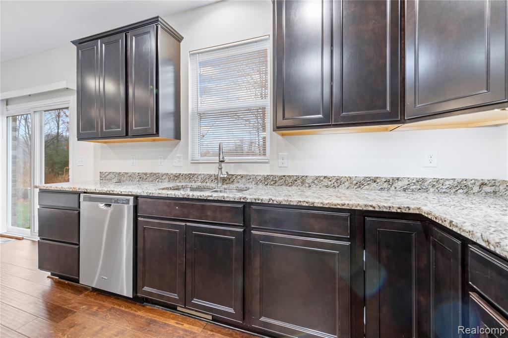 25835 Oberlin blvd, Novi, MI — Photo 18