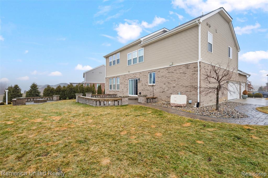 61964 Saddlecreek Drive, South Lyon, MI 48178 — Photo 5