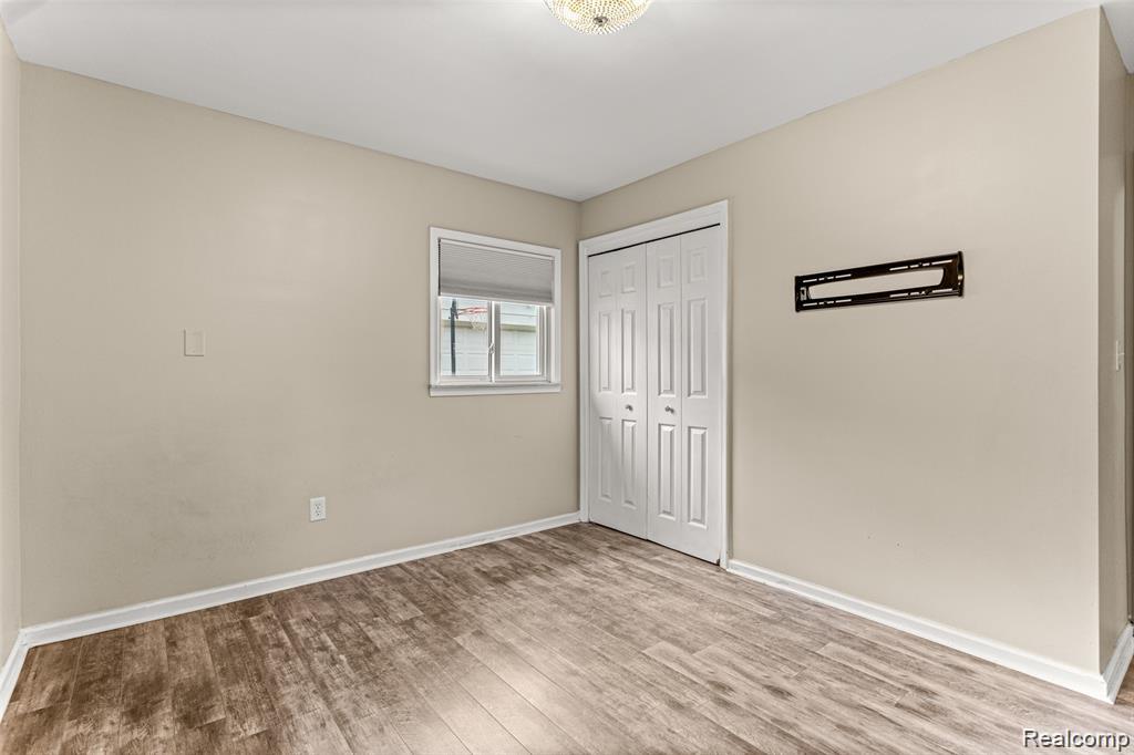 5944 Hubbell Street, Dearborn Heights, MI 48127 — Photo 7