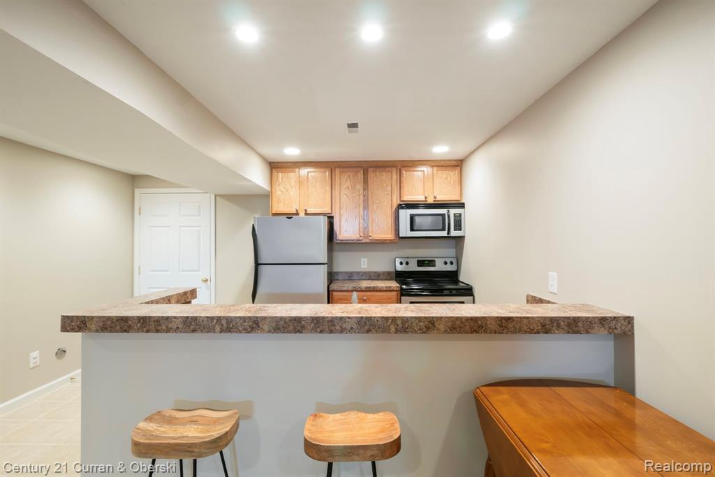 48742 Tanglewood Drive, Macomb, MI 48044 — Photo 59