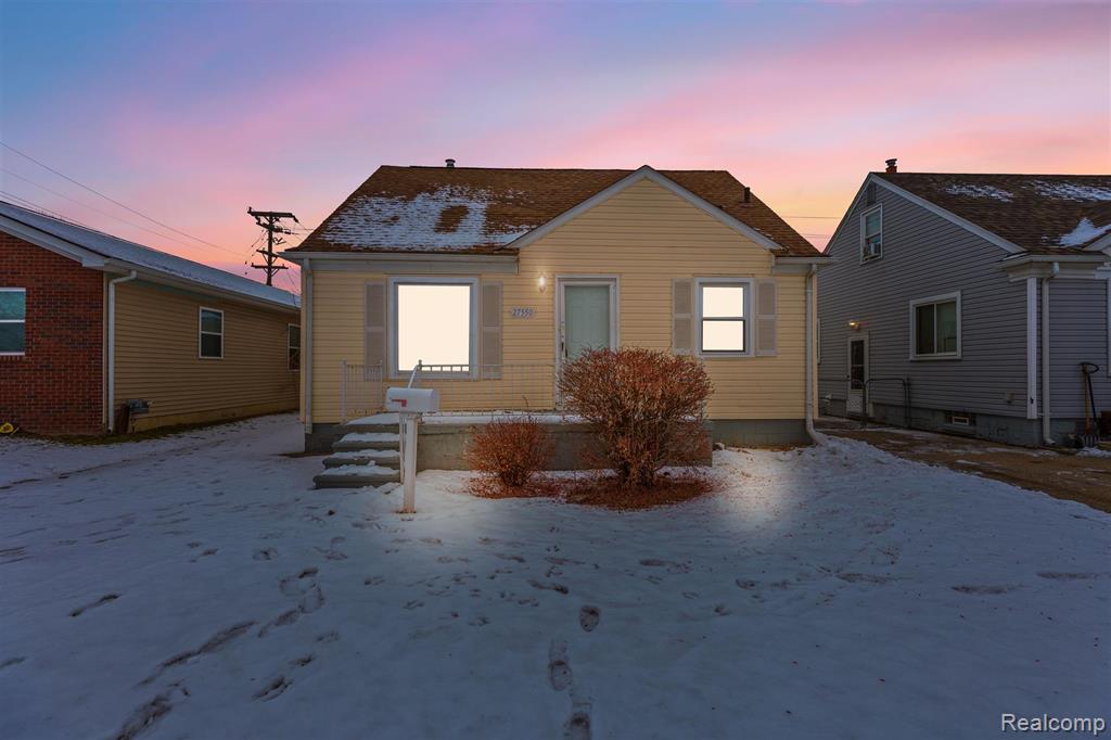 27550 Garfield Street, Roseville, MI 48066