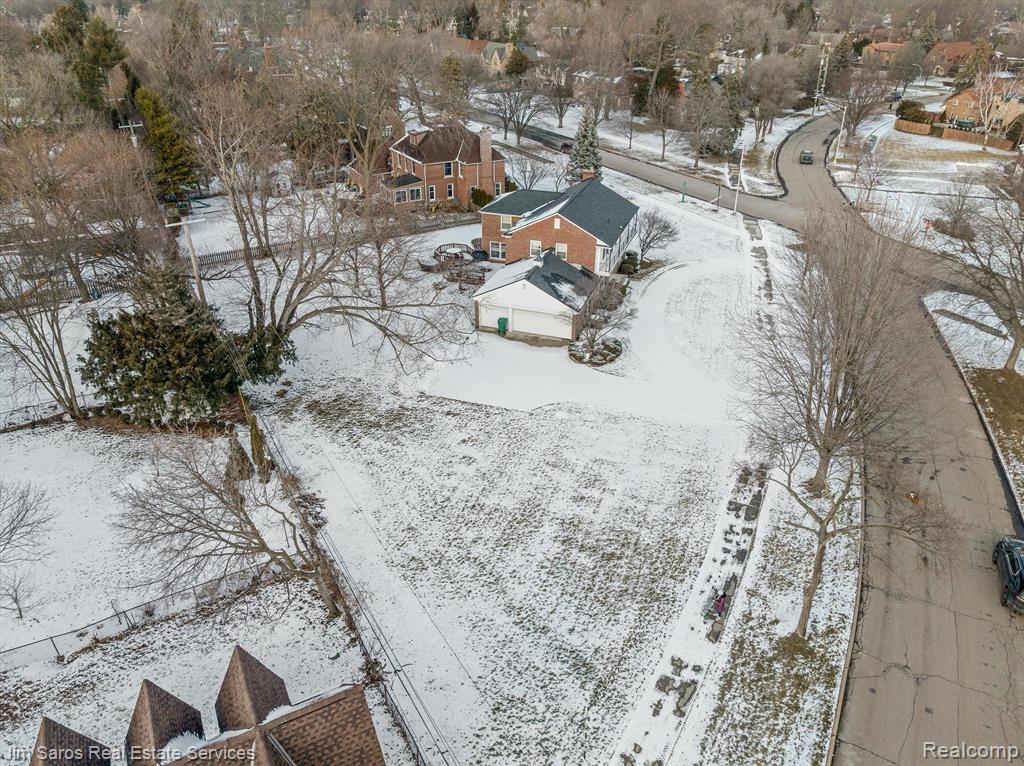 805 BALFOUR Street, Grosse Pointe Park, MI 48230 — Photo 29
