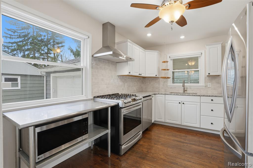 831 Loyola Drive, Ann Arbor, MI 48103 — Photo 10