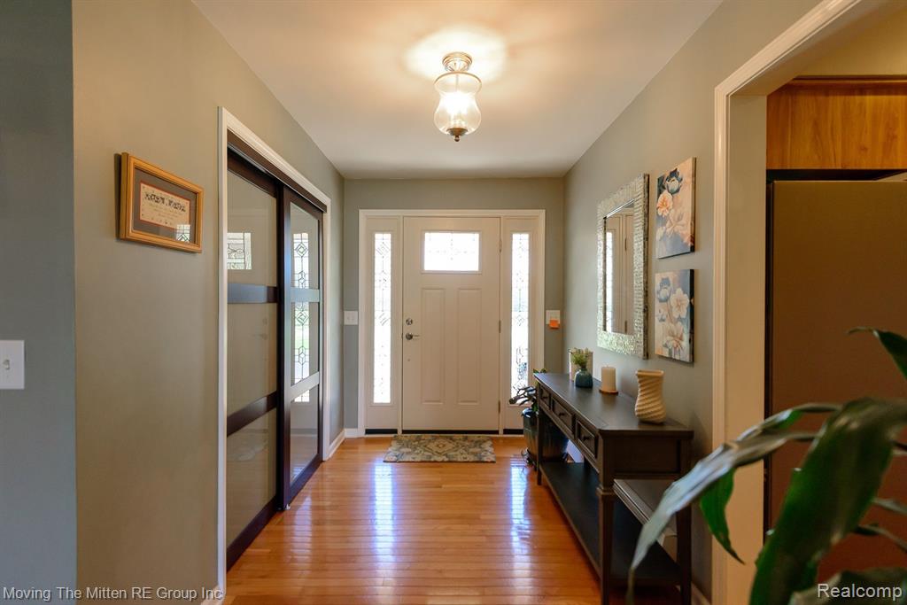 44119 HARMONY Lane, Van Buren, MI 48111 — Photo 9
