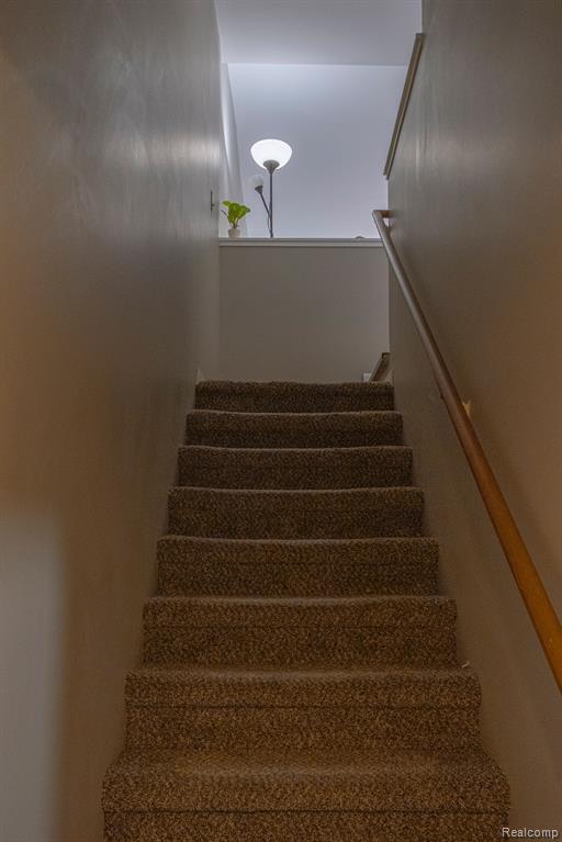 726 HAMILTON, Rochester Hills, MI 48307 — Photo 35