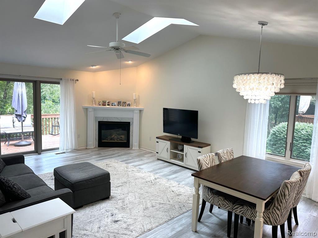 1439 DARNEL Drive, Brighton, MI 48116 — Photo 3