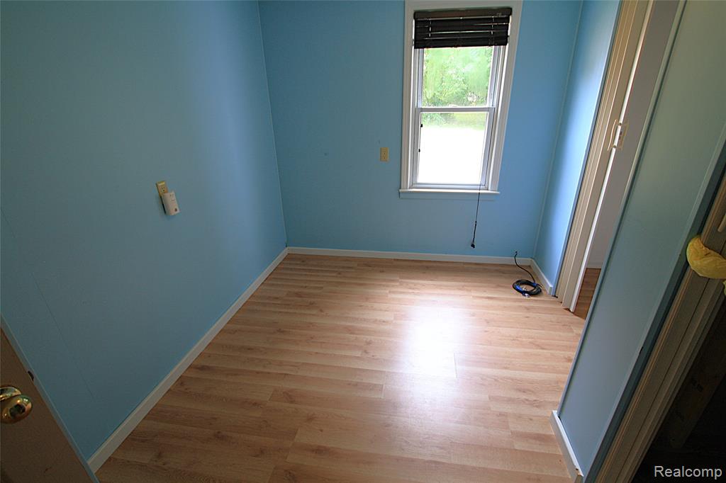 5964 Kader Drive, Flint, MI 48506 — Photo 17
