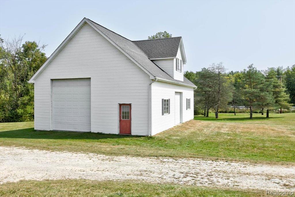 8878 MORRIS Road, Wales, MI — Photo 4