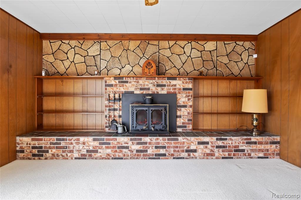 684 Greylock Street, Belleville, MI 48111 — Photo 3