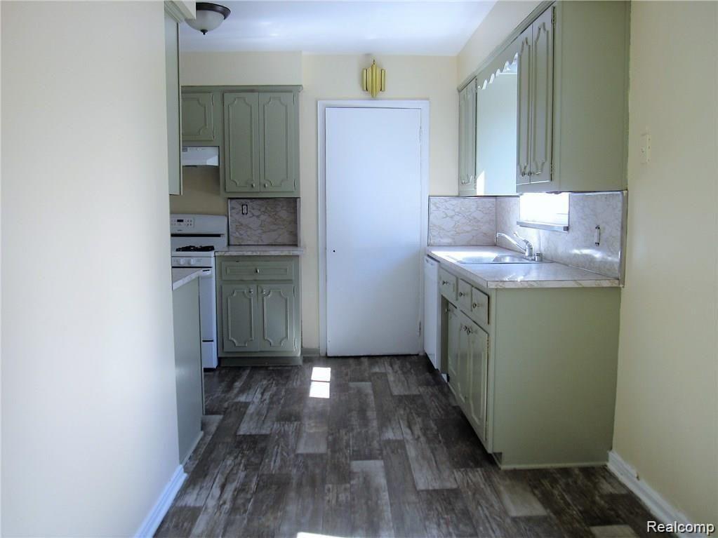 970 KINGS, Lincoln Park, MI 48146 — Photo 5