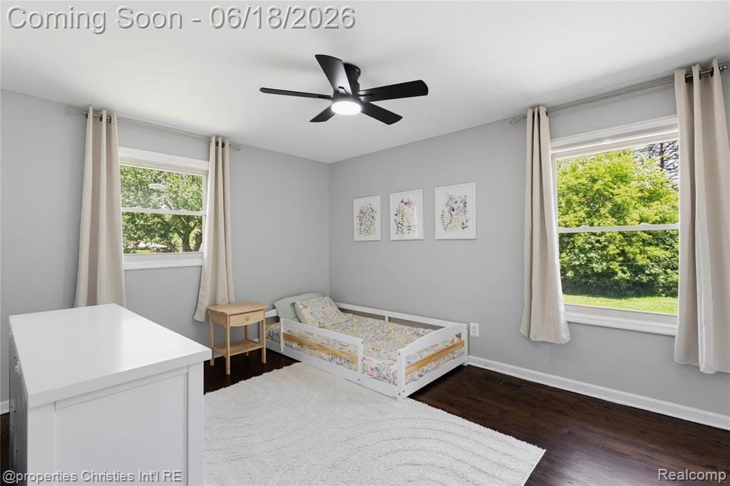 30130 Marimoor Street, Beverly Hills, MI 48025 — Photo 27