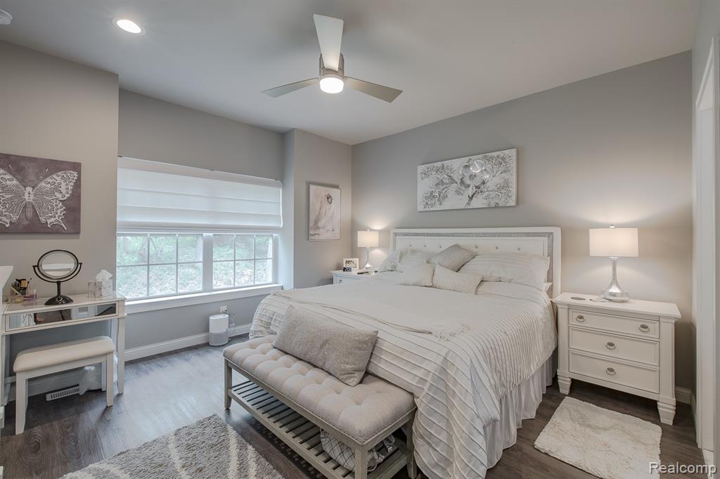 7466 Village Court, Davisburg, MI 48350 — Photo 14