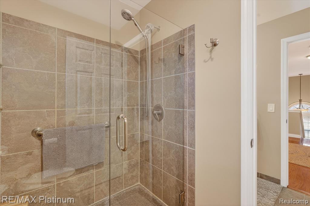 730 Eagle Drive, 14, Fenton, MI 48430 — Photo 24
