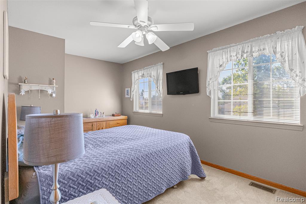 780 Saint Johns Boulevard, Lincoln Park, MI 48146 — Photo 26